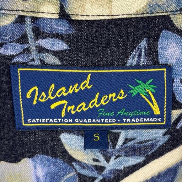Vintage Island Traders Button Down Hawaiian Shirt - Picture 5 of 6